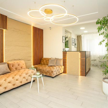 7 Hills Rooms Podgoriţa Exterior foto