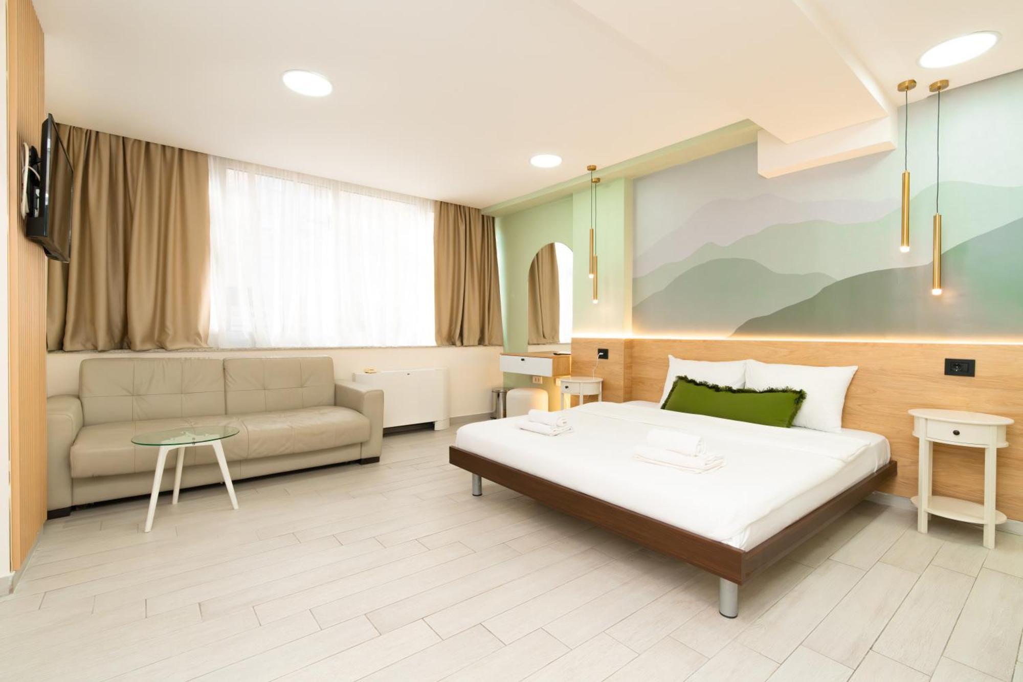 7 Hills Rooms Podgoriţa Exterior foto