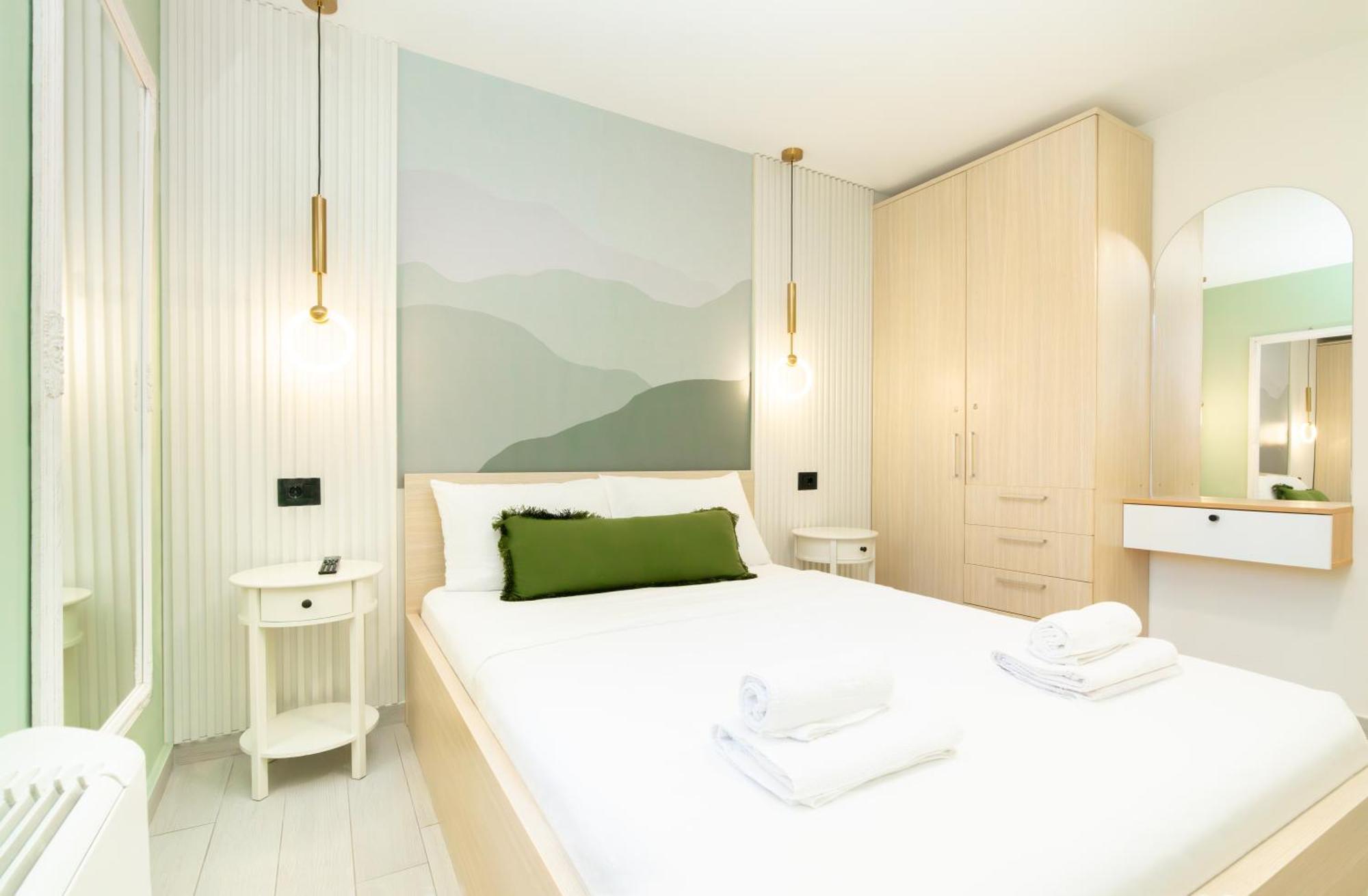 7 Hills Rooms Podgoriţa Exterior foto
