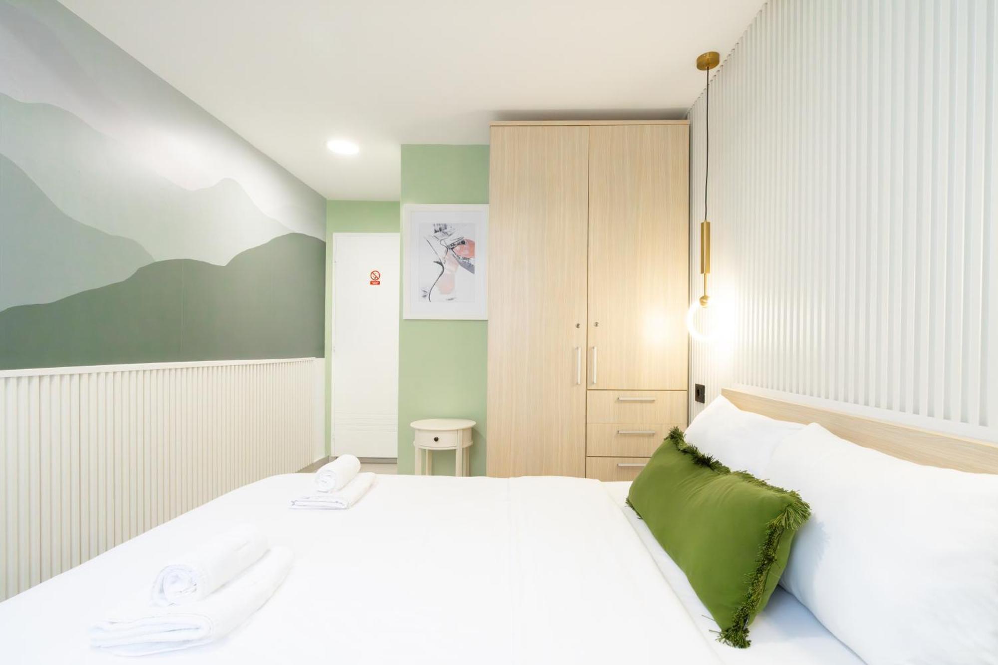 7 Hills Rooms Podgoriţa Exterior foto